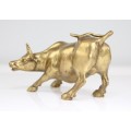 statueta Wall Street Bull - alama turnata si cizelata